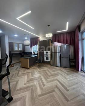 Дом 170м&sup2;, 2-этажный, участок 5 сот.  