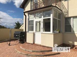 Дом 200м&sup2;, 2-этажный, участок 6 сот.  