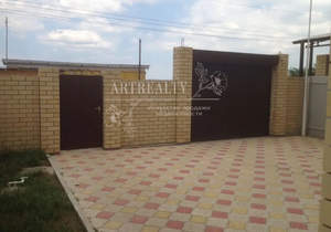 Дом 128м&sup2;, 2-этажный, участок 3 сот.  