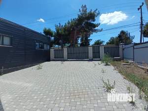 Дом 166м&sup2;, 2-этажный, участок 4 сот.  