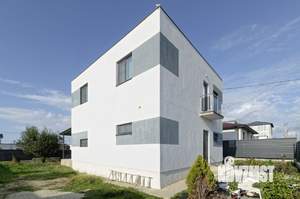 Дом 140м&sup2;, 2-этажный, участок 5 сот.  