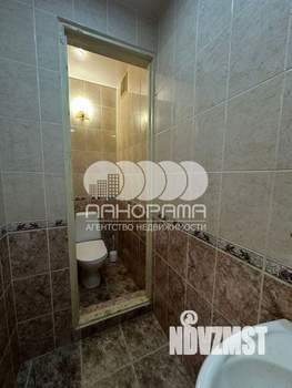 Дом 200м&sup2;, 2-этажный, участок 7 сот.  