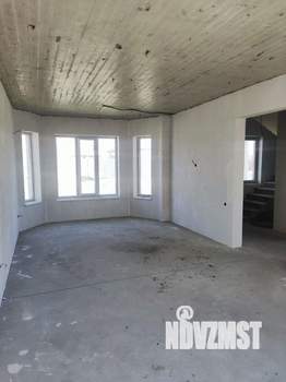 Дом 147м&sup2;, 2-этажный, участок 5 сот.  