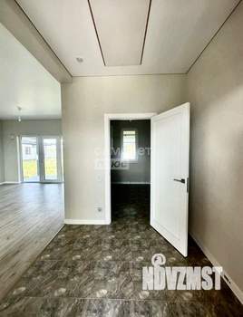 Дом 93м&sup2;, 1-этажный, участок 5 сот.  