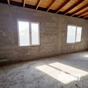 Дом 43м&sup2;, 2-этажный, участок 10 сот.  