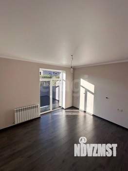 Дом 104м&sup2;, 1-этажный, участок 4 сот.  