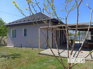 Дом 72м², 2-этажный, участок 5 сот.  