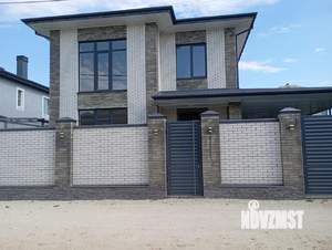 Дом 190м&sup2;, 2-этажный, участок 4 сот.  