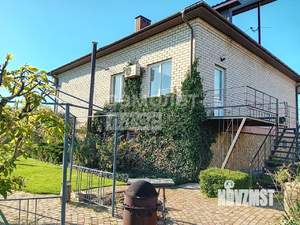 Коттедж 280м&sup2;, 3-этажный, участок 12 сот.  