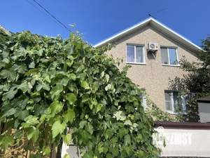 Дом 166м&sup2;, 2-этажный, участок 4 сот.  