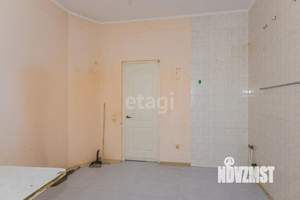 Дом 233м&sup2;, 3-этажный, участок 4 сот.  