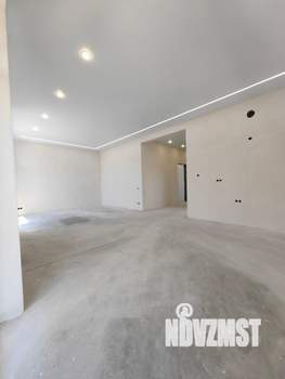 Дом 100м&sup2;, 1-этажный, участок 6 сот.  