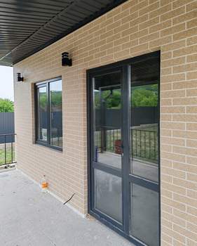 Дом 100м&sup2;, 1-этажный, участок 8 сот.  