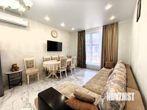 Дом 130м&sup2;, 2-этажный, участок 4 сот.  