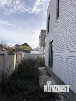 Дом 140м&sup2;, 2-этажный, участок 4 сот.  