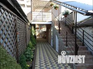 Дом 740м², 4-этажный, участок 3 сот.  