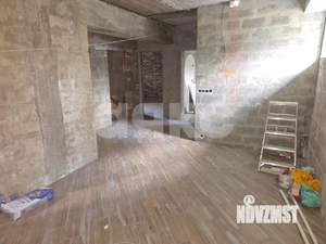 Дом 391м&sup2;, 2-этажный, участок 5 сот.  