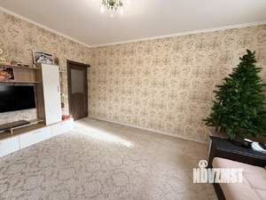 Дом 133м&sup2;, 2-этажный, участок 4 сот.  