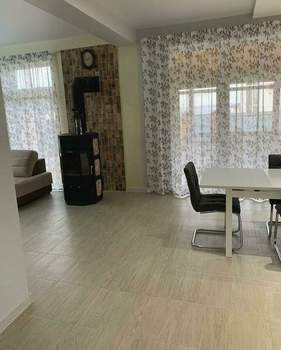 Дом 240м², 2-этажный, участок 8 сот.  