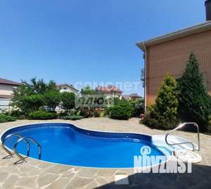 Дом 371м&sup2;, 3-этажный, участок 11 сот.  