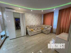 Дом 285м&sup2;, 2-этажный, участок 5 сот.  