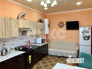 Дом 153м&sup2;, 2-этажный, участок 5 сот.  