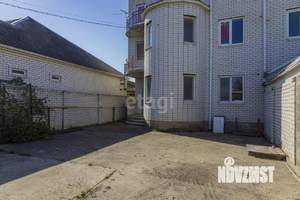 Дом 233м&sup2;, 3-этажный, участок 4 сот.  