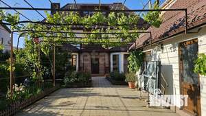 Дом 409м², 3-этажный, участок 6 сот.  