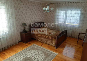 Дом 373м&sup2;, 2-этажный, участок 10 сот.  