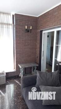 Дом 142м&sup2;, 2-этажный, участок 4 сот.  