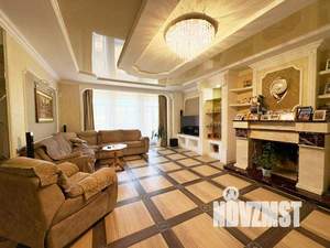 Дом 250м², 2-этажный, участок 5 сот.  