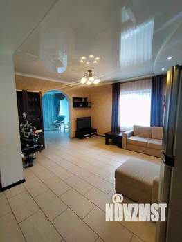 Дом 160м&sup2;, 2-этажный, участок 3 сот.  