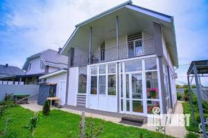 Дом 178м&sup2;, 2-этажный, участок 5 сот.  