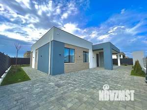 Дом 174м&sup2;, 2-этажный, участок 5 сот.  