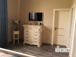 Дом 352м², 3-этажный, участок 5 сот.  