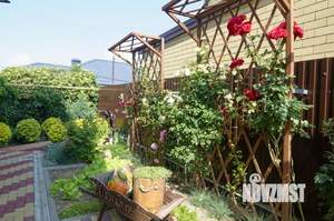 Дом 141м&sup2;, 2-этажный, участок 4 сот.  