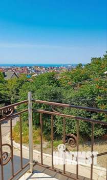 Дом 163м&sup2;, 3-этажный, участок 3 сот.  