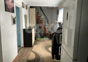 Дом 61м&sup2;, 2-этажный, участок 6 сот.  