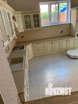 Дом 350м², 3-этажный, участок 6 сот.  