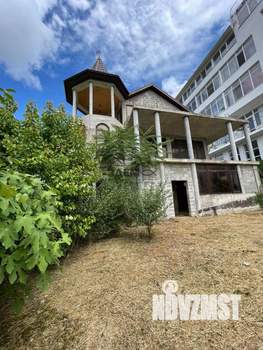 Дом 288м², 3-этажный, участок 7 сот.  