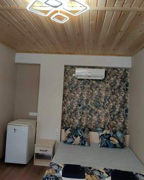 Дом 460м&sup2;, 4-этажный, участок 4 сот.  