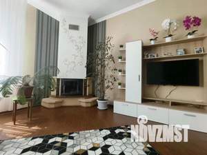 Дом 187м², 2-этажный, участок 5 сот.  