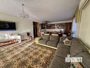 Дом 336м&sup2;, 2-этажный, участок 4 сот.  