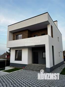 Дом 230м&sup2;, 3-этажный, участок 5 сот.  