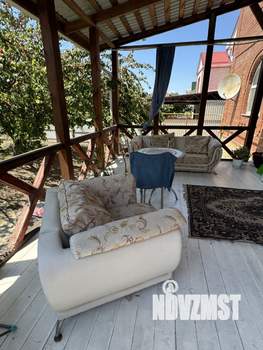 Дом 504м², 3-этажный, участок 10 сот.  