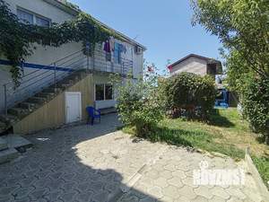 Дом 347м&sup2;, 2-этажный, участок 7 сот.  