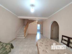 Таунхаус 134м², 2-этажный, участок 90 сот.  