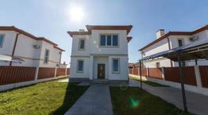 Дом 120м&sup2;, 2-этажный, участок 5 сот.  