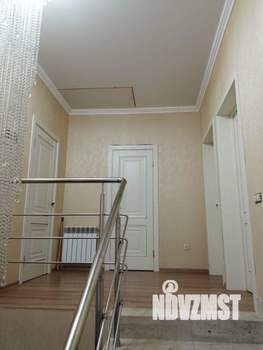 Дом 145м&sup2;, 2-этажный, участок 4 сот.  