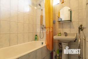 Дом 90м&sup2;, 2-этажный, участок 3 сот.  